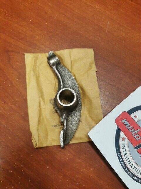 NOS Yamaha TX650 XS1 XS2 XS650 VALVE ROCKER ARM 306-12151-00-00 Y134