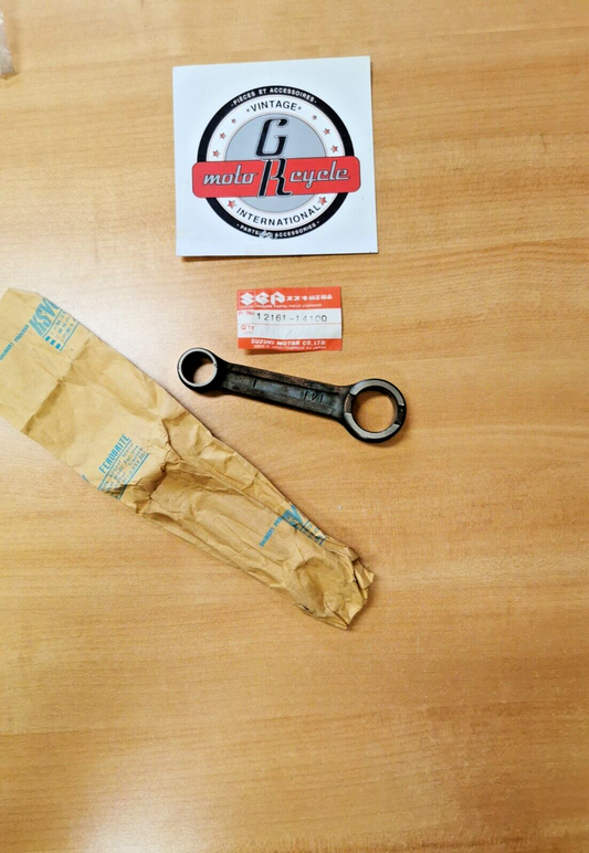 NOS SUZUKI RM125  1981  CONNECTING ROD  12161-39300      12161-14100 S6