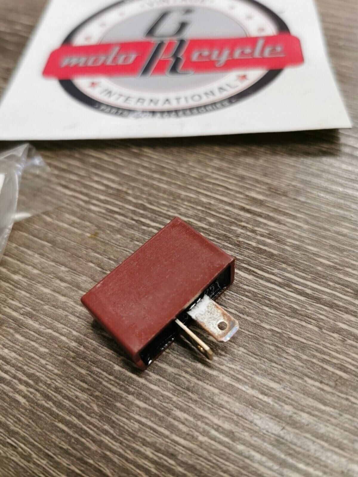 NOS KAWASAKI ZX600 ZX750 1988 - 1993 DIODE 49018-1055 K30