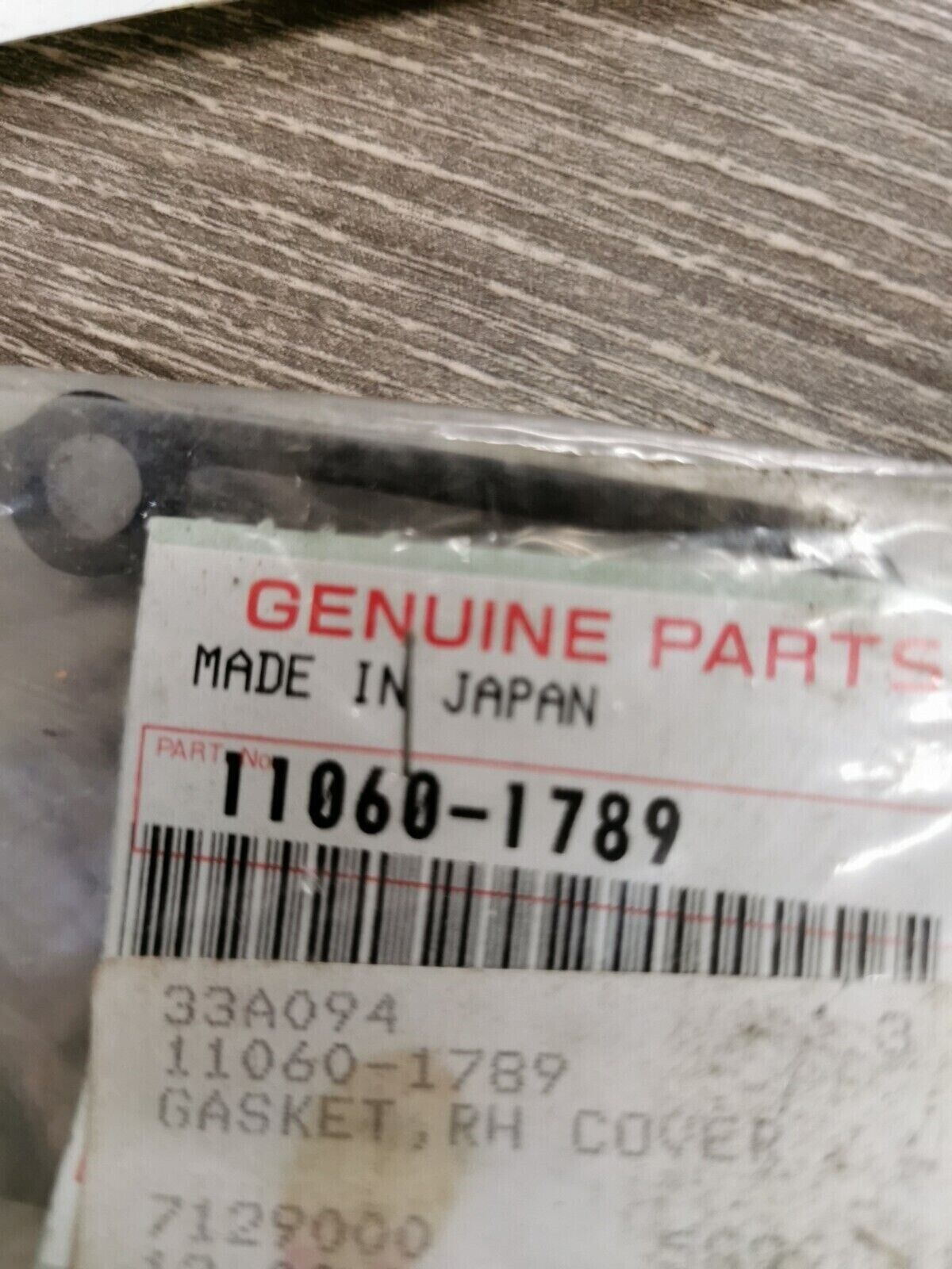 NOS KAWASAKI KX125 1998 - 2002  COVER GASKET 11060-1789 K31