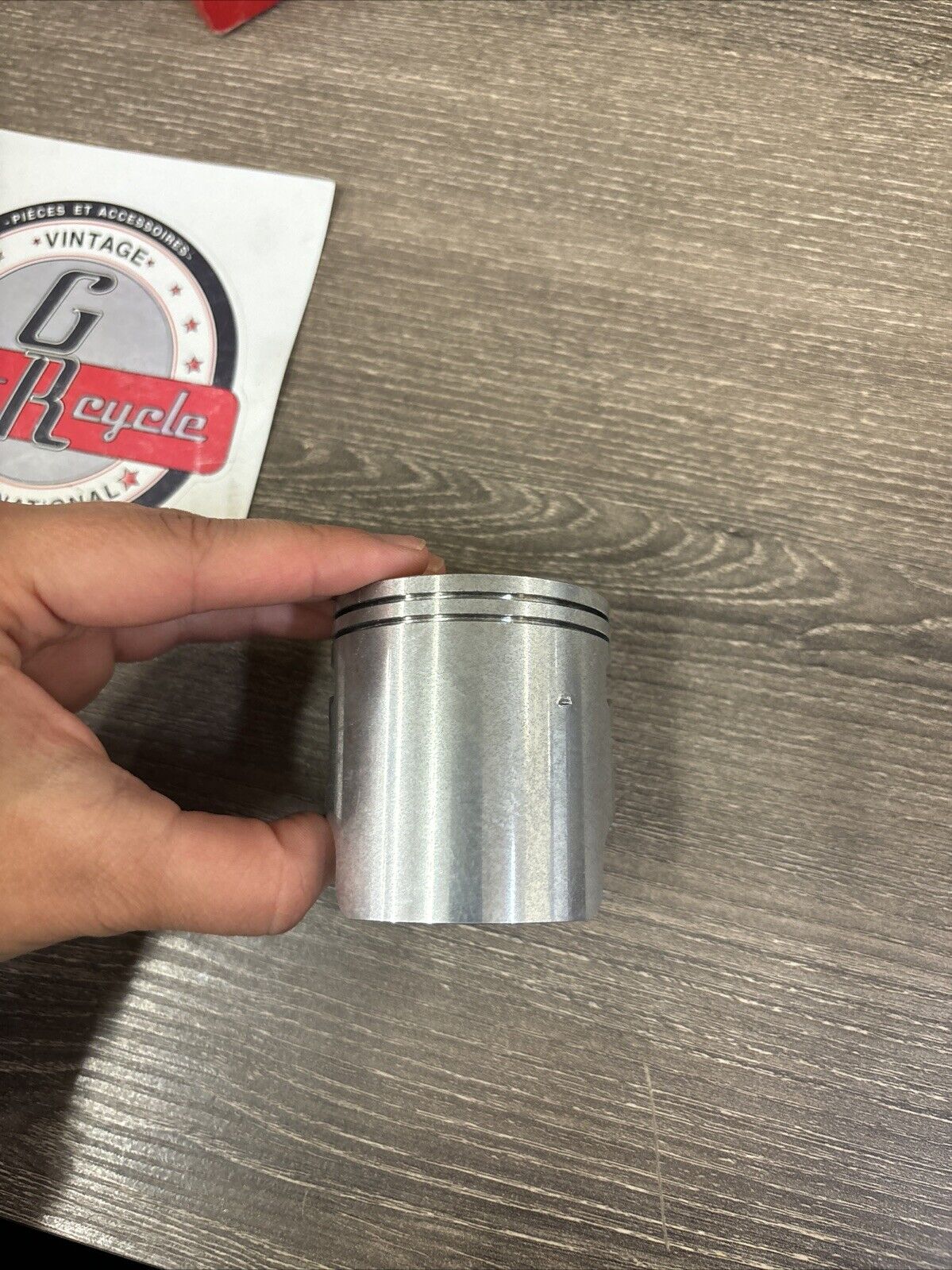 NOS Honda 1980 1981 CR125R PISTON STD 13101-KA3-000 HAS A SMALL NICK H136