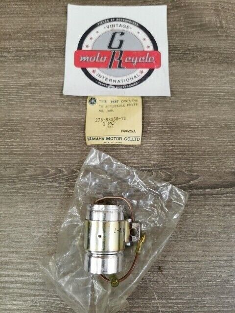 NOS YAMAHA RD125B LS2 CS5 R5B DS7 FLASHER RELAY ASSEMBLY 278-83350-71-00 Y114