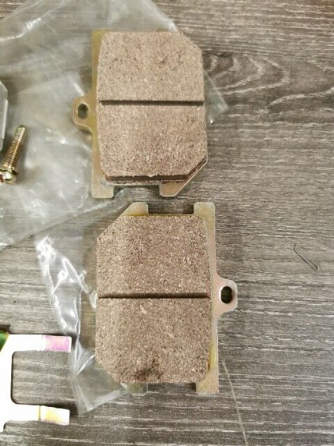 NOS YAMAHA XS360C XS360D XS650SE XS500D BRAKE PAD KIT 1J3-W0045-00-00 Y147