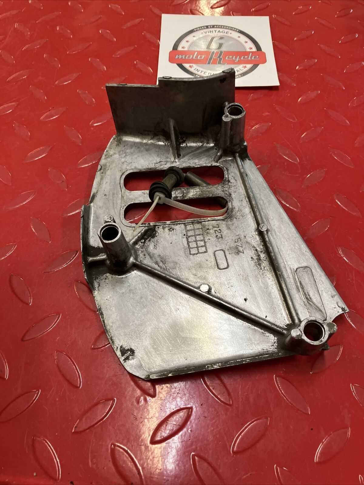 Suzuki LS650 Savage 1986 left crankcase engine front sprocket guard cover case