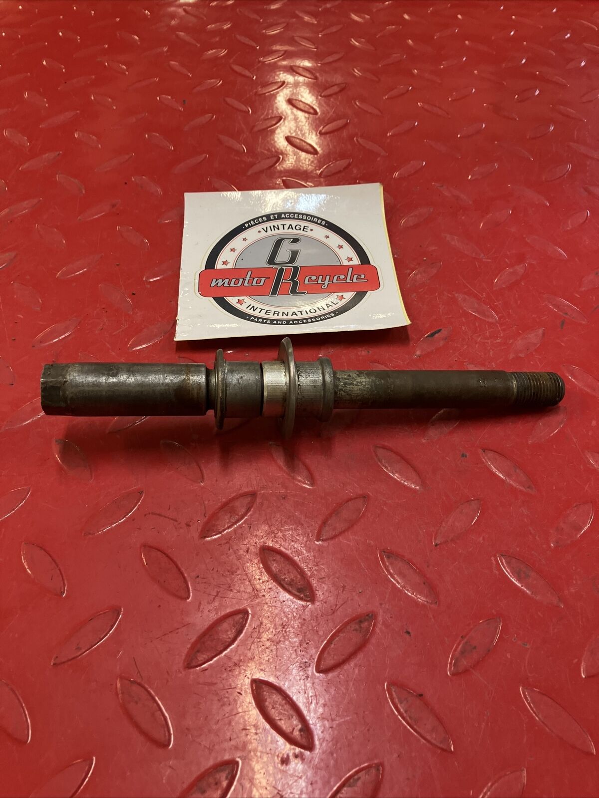 Suzuki RM125 1993 front wheel axle bolt bushing collar spacer 54711-01B02