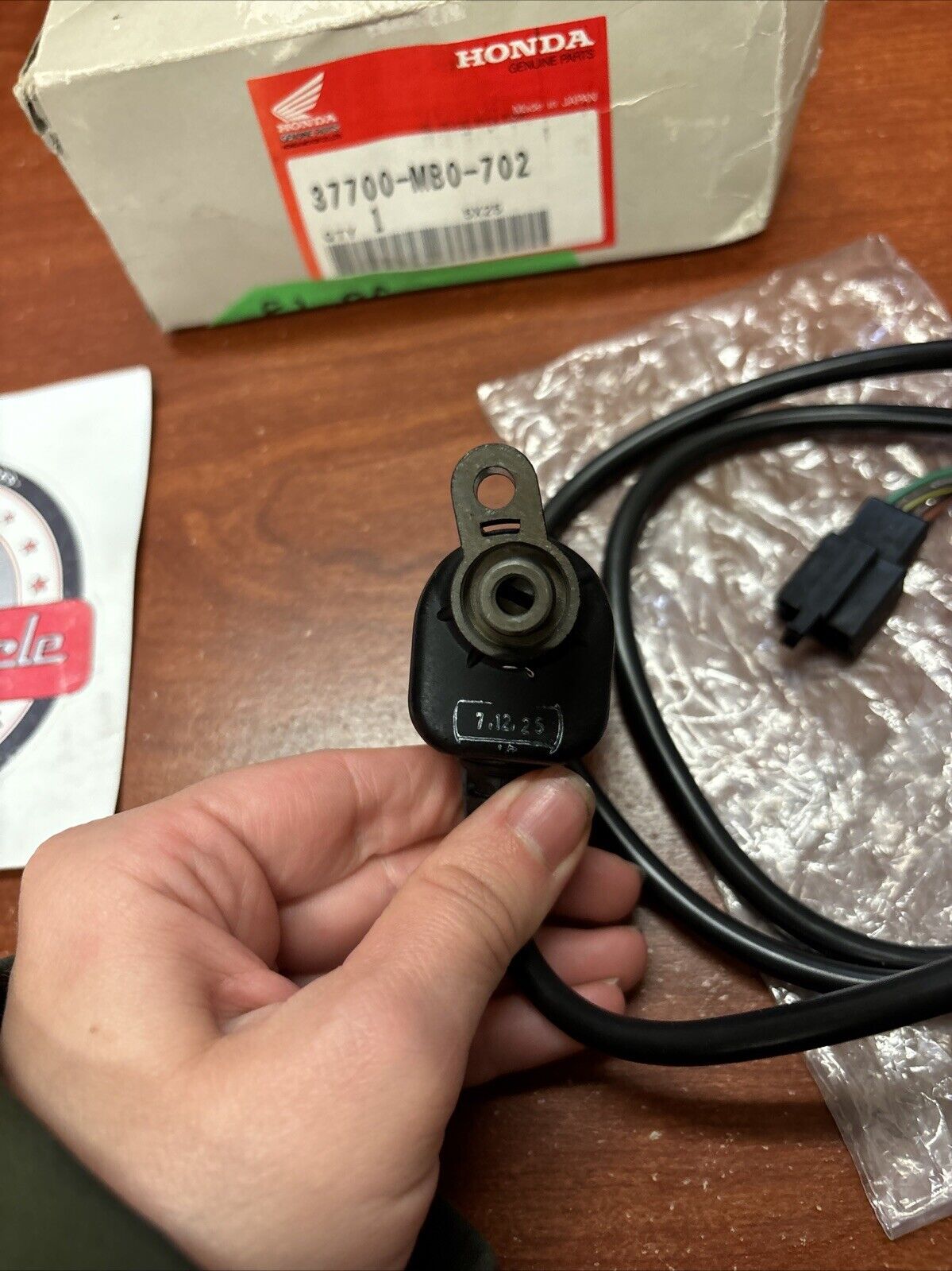 NOS Honda 1983 1984 1985 VF750S SPEEDOMETER SENSOR 37700-MB0-702 H168