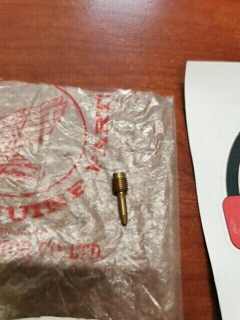 NOS Honda C240 C310A S90 AIR SCREW 16162-023-005 H98