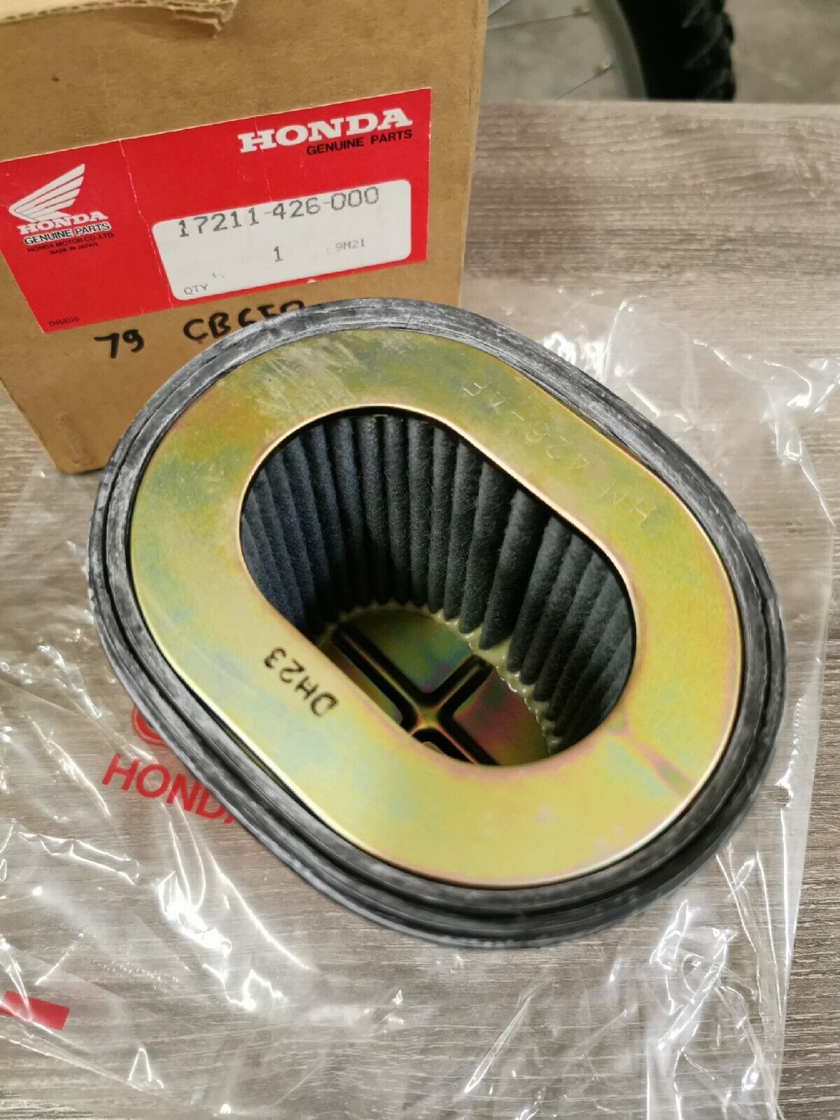 NOS HONDA CB650 1979  ELEMENT  AIR FILTER 17211-426-000 H42