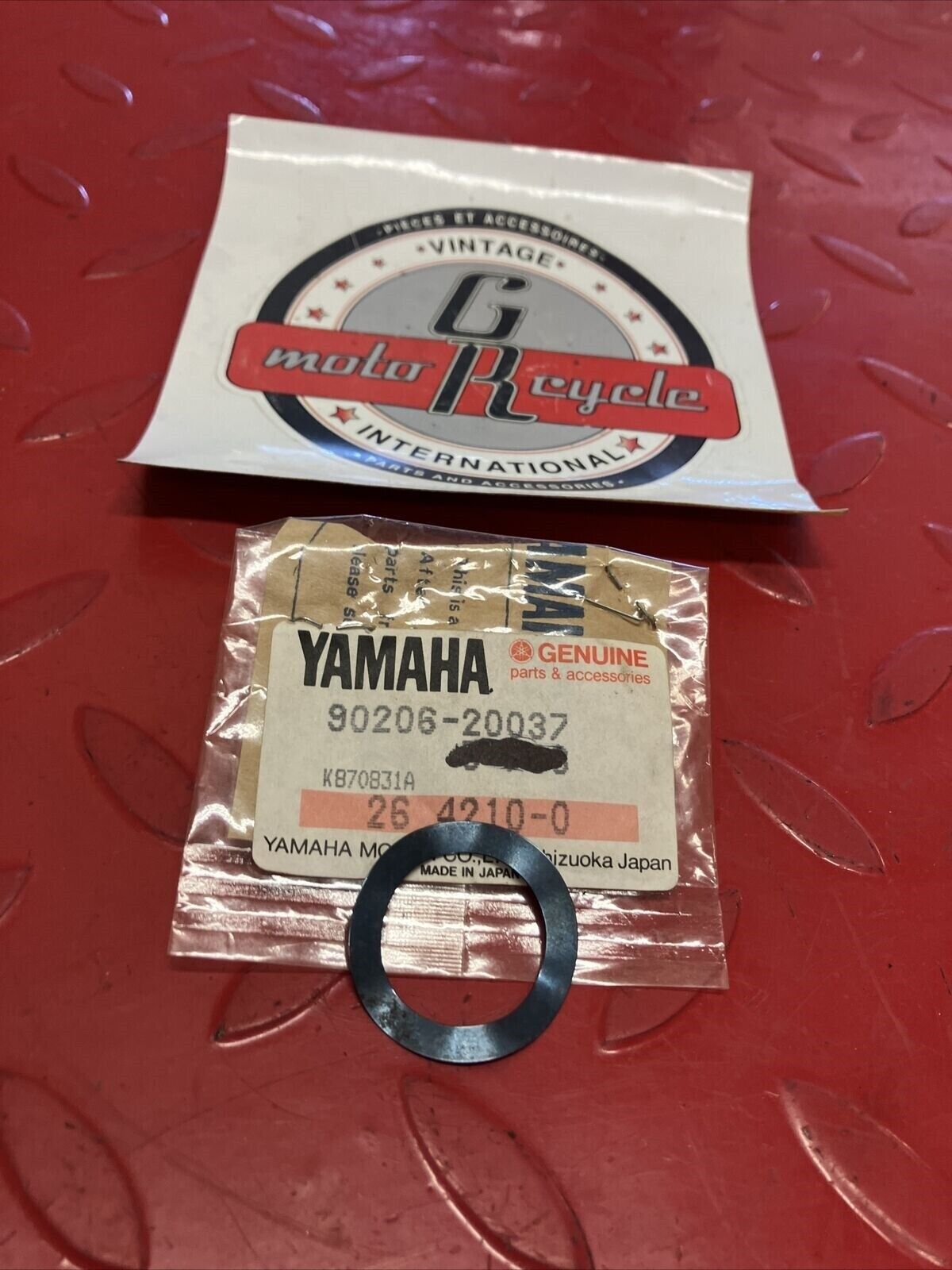 NOS YAMAHA WASHER WAVE 90206-20037-00 Y62