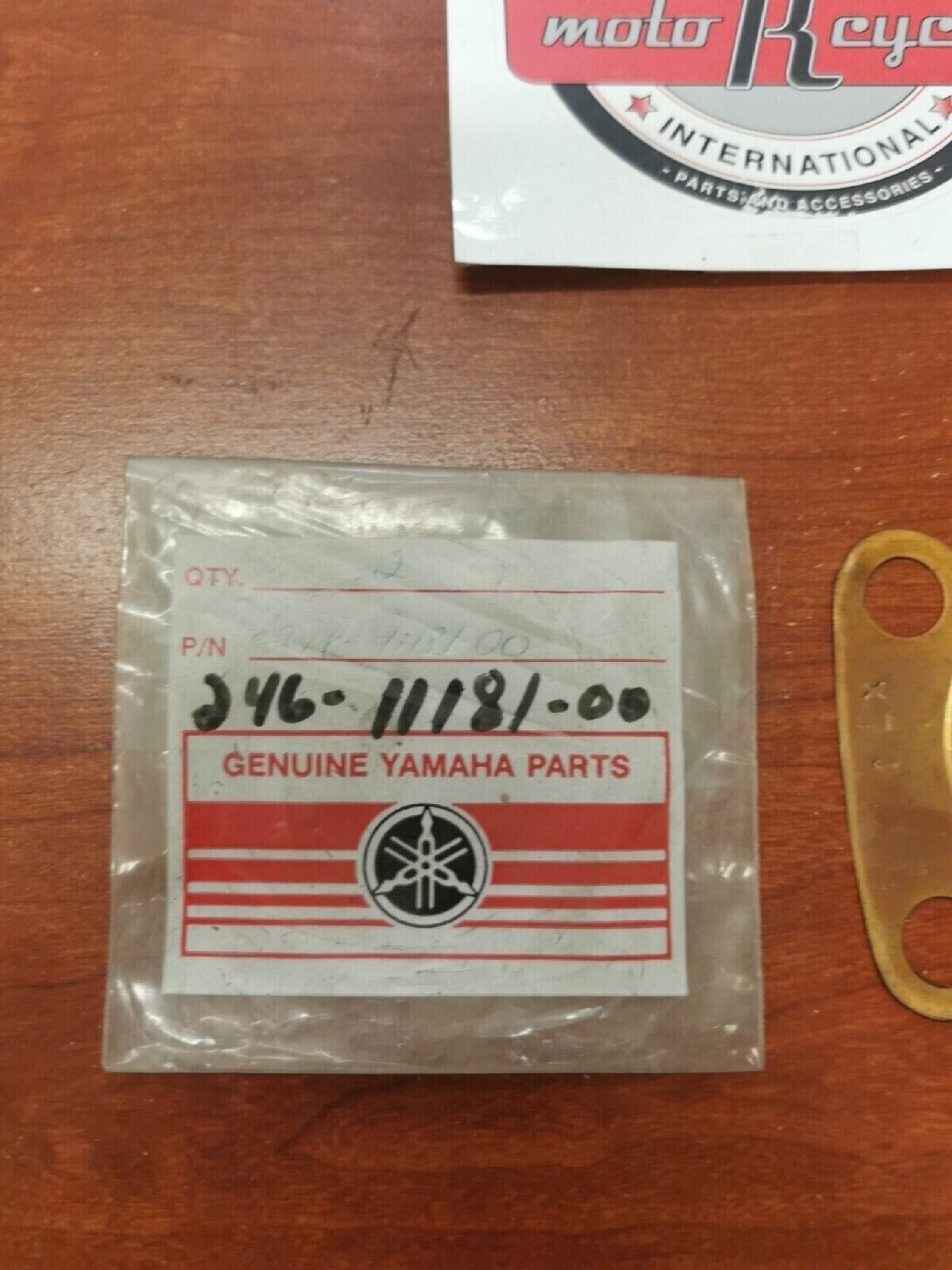 NOS Yamaha 1969 1970 DS6 CYLINDER HEAD GASKET 246-11181-00-00 Y76