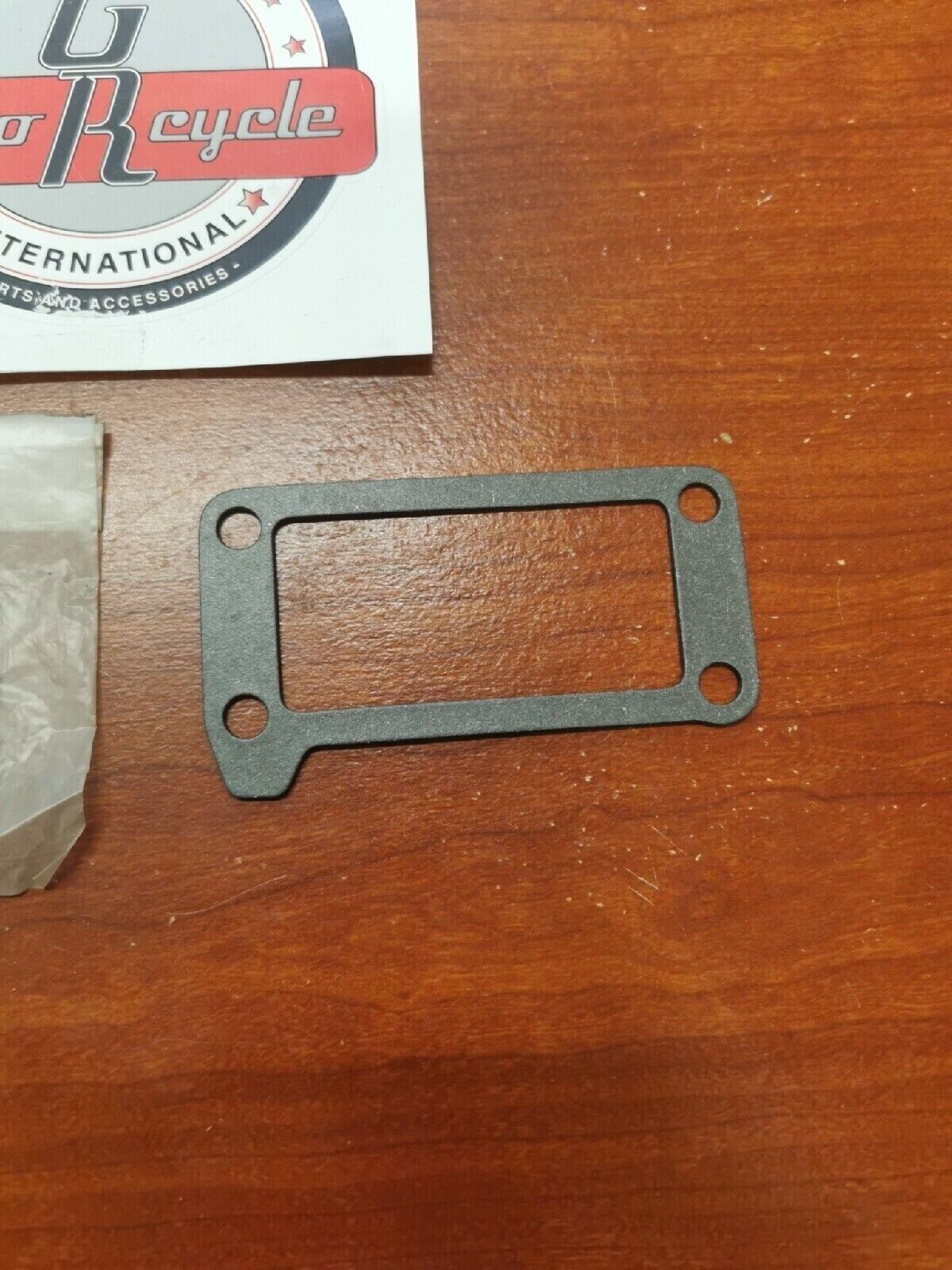 NOS Yamaha EF1400 EF1200 YP20 YP30 BREATHER COVER GASKET 76G-11169-01-00 Y77