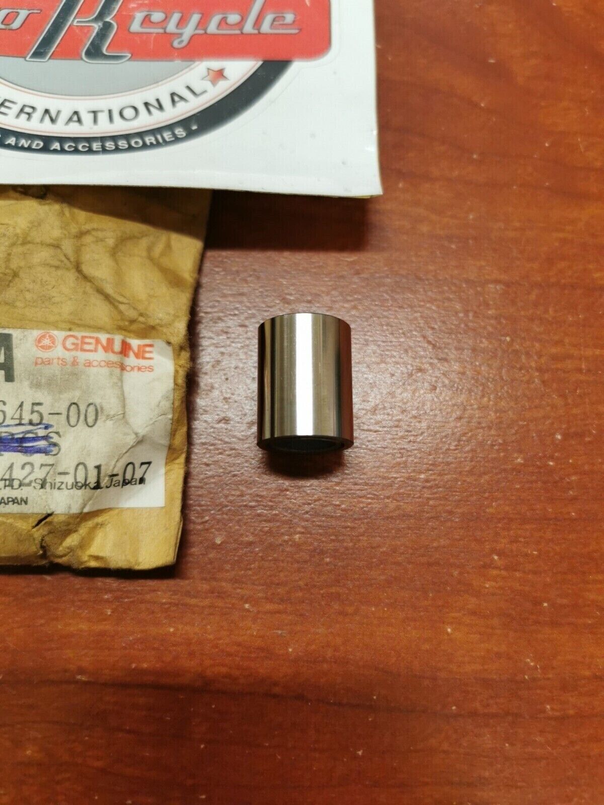 NOS Yamaha 1982 SR540 COLLAR 8R6-17645-00-00 Y96