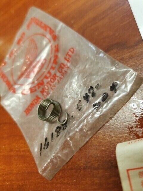 NOS Honda T500A TORSION COIL SPRING-B 16188-548-004 H75