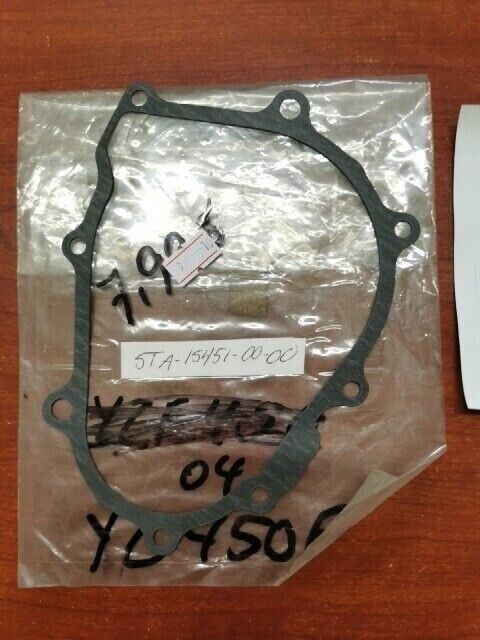 NOS Yamaha 2003 - 2005 YZ450F CRANKCASE COVER GASKET 5TA-15451-00-00 Y102
