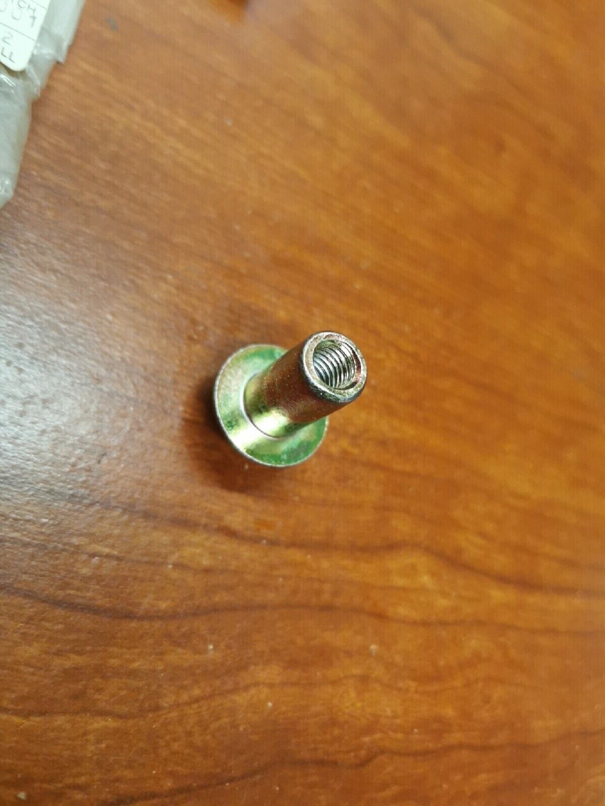 NOS Yamaha SPECIAL SHAPE NUT HOLDING (70R) 90179-08446-00 SUB 90179-08343-00 Y69