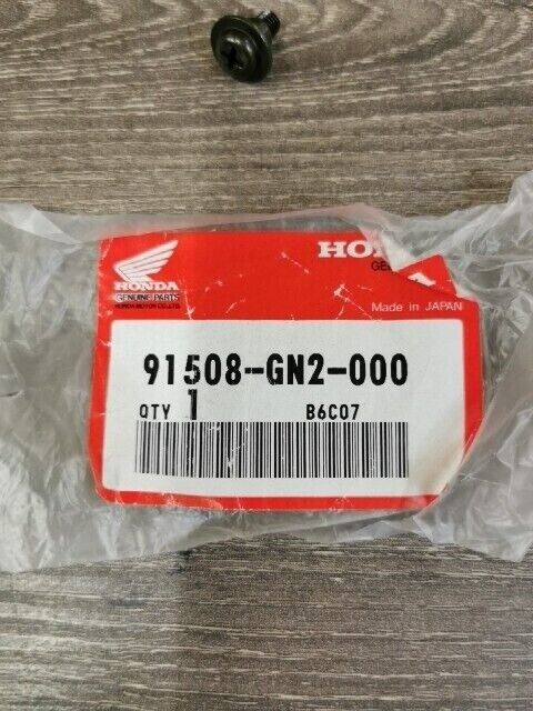 NOS HONDA CH250 ELITE 1985 - 1990 SCREW PAN 5X10.5 91508-GN2-000 H102