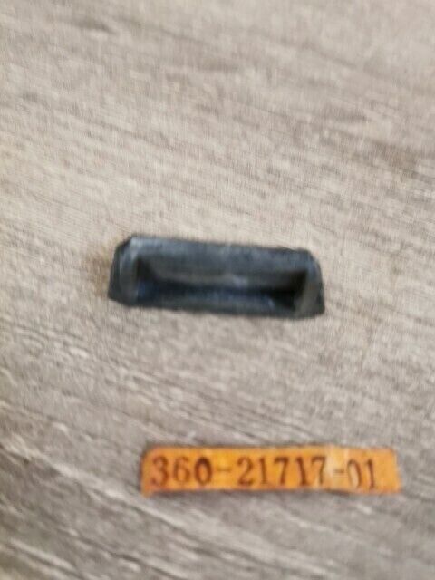 NOS YAMAHA XS500B SR185H XS750D RD250 RD350 XS650 DAMPER 360-21717-01-00 Y155