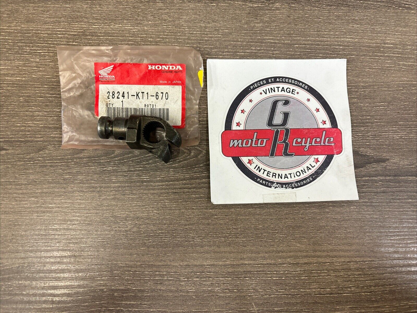 NOS Honda 1986 XR250R KICK ARM JOINT 28241-KT1-670 SUB 28241-KK0-300 H118