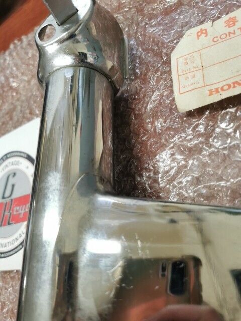 NOS HONDA GL1100 LEFT FRONT FORK COVER 51606-463-000 SUB 51606-463-405 H12