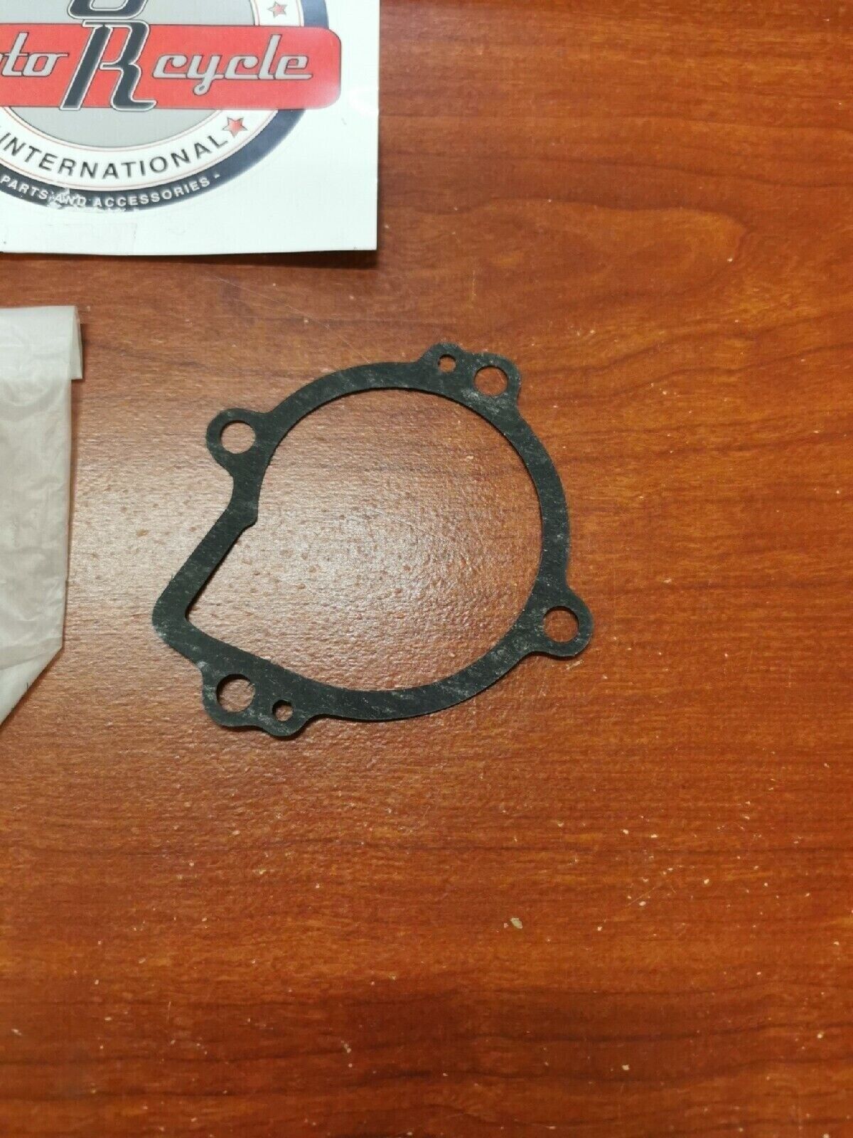 NOS Yamaha EX570 VX600 VX500 HOUSING COVER GASKET 82M-12427-01-00 Y78