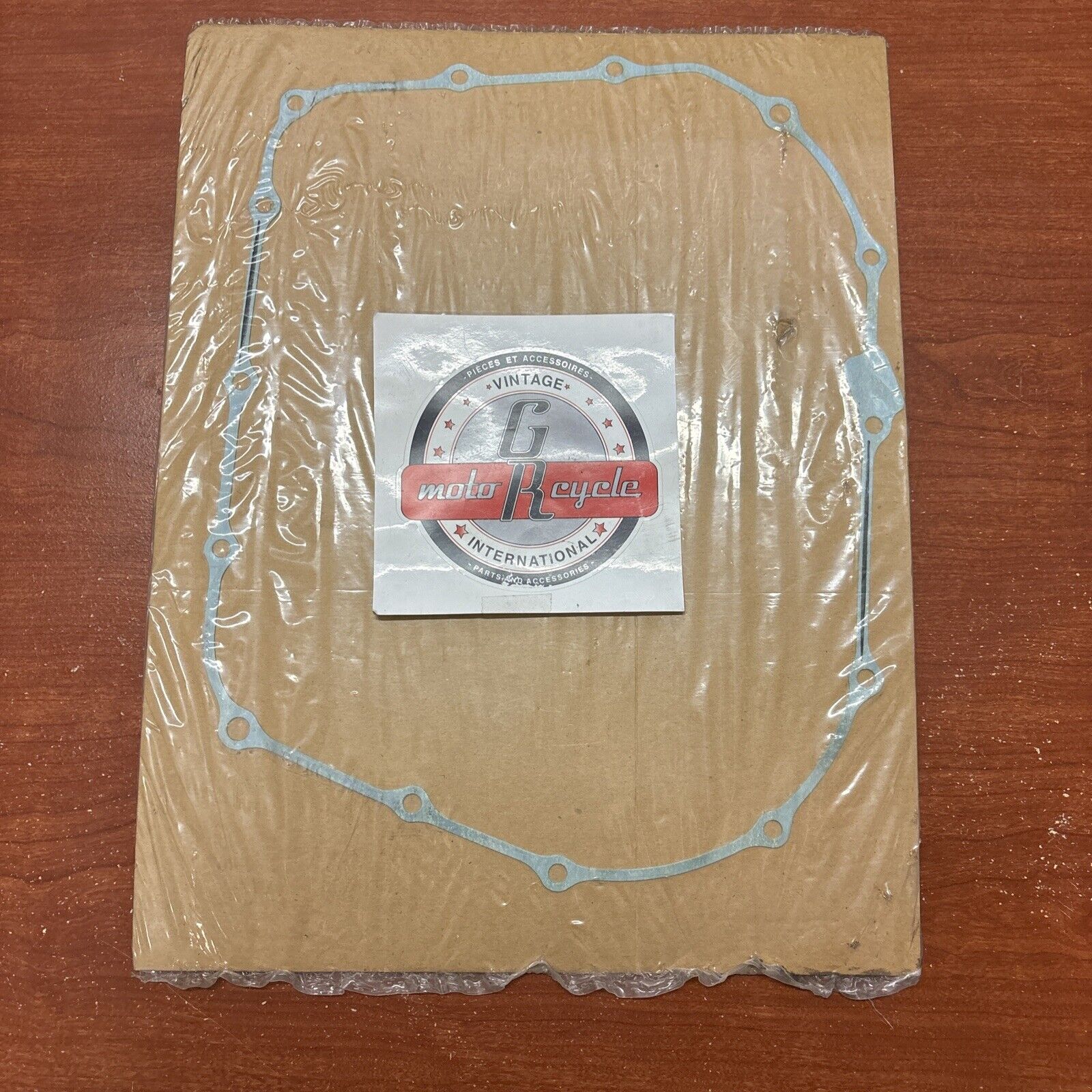 NOS Honda VT1100C VT1100T RIGHT CRANKCASE COVER GASKET 11394-MM8-881 H147