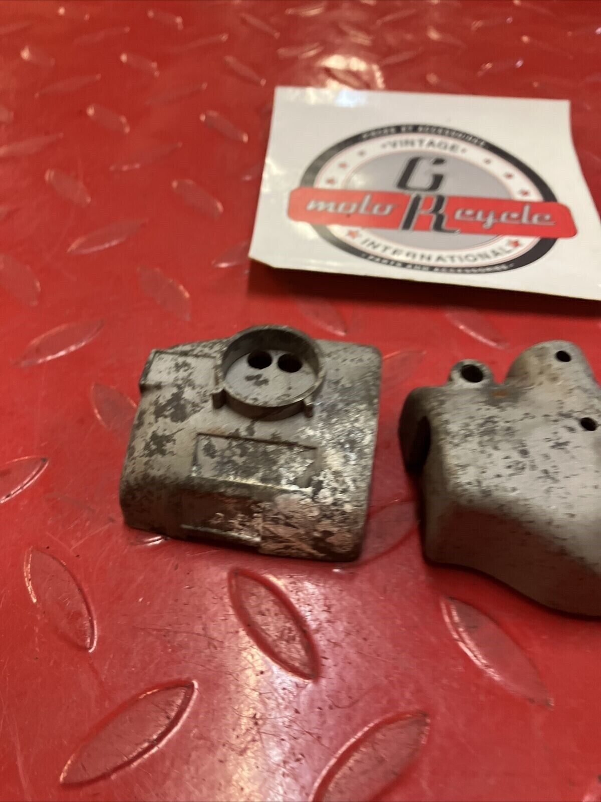 Yamaha RD400 1977 right handle switch body housing 1976