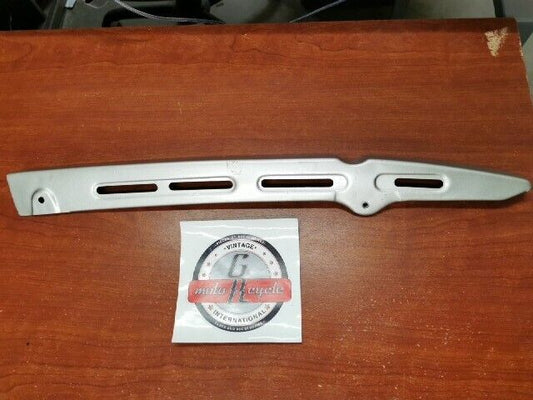 NOS Yamaha FS1 FS50 CHAIN GUIDE 260-22311-00-35 Y115