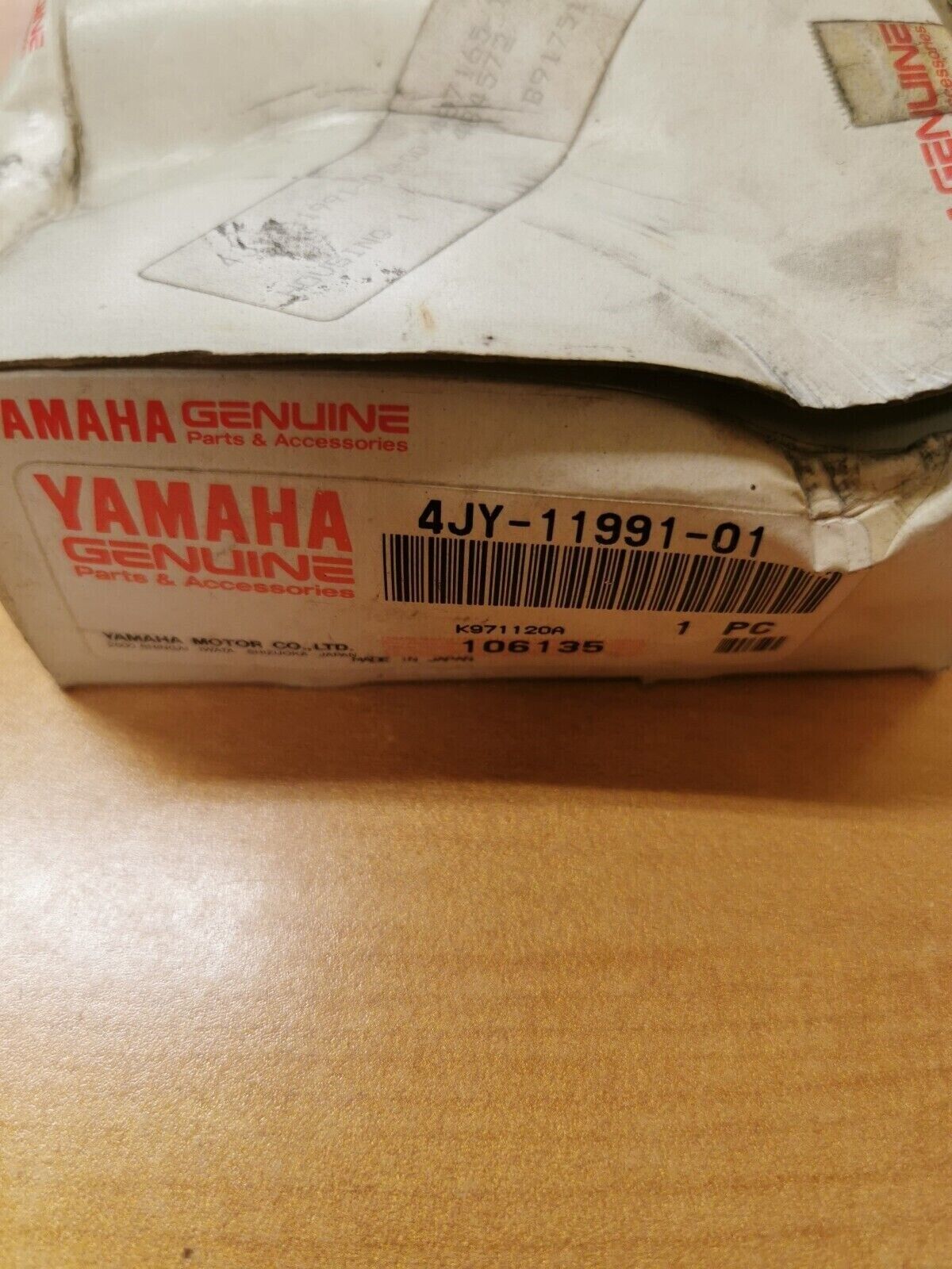 NOS YAMAHA HOUSING 4JY-11991-01-00 Y38