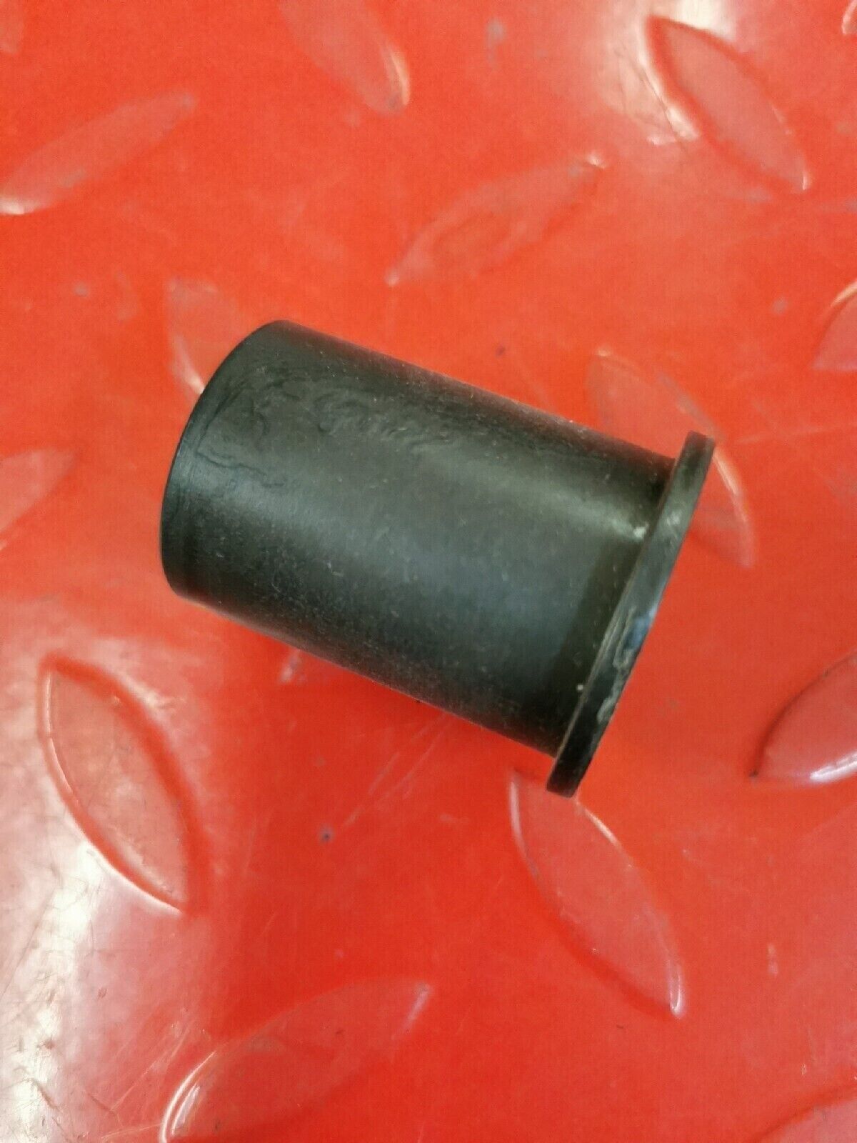 NOS YAMAHA DT1 YR2  TZ350 RD400 TR2  BUSH SPECL NYLON  90386-22018-00 Y52