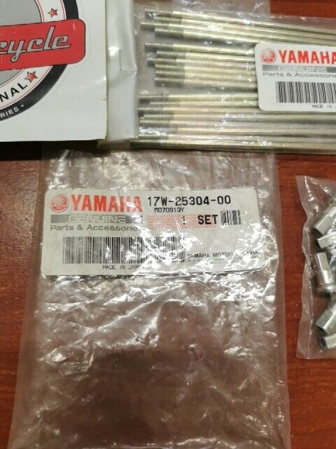 NEW NOS Yamaha DT50 COMPLETE REAR SPOKE SET QTY. 36 17W-25304-00-00 Y105