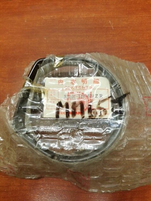 NOS Honda NC50 HEADLIGHT RIM 33101-147-671ZR H80