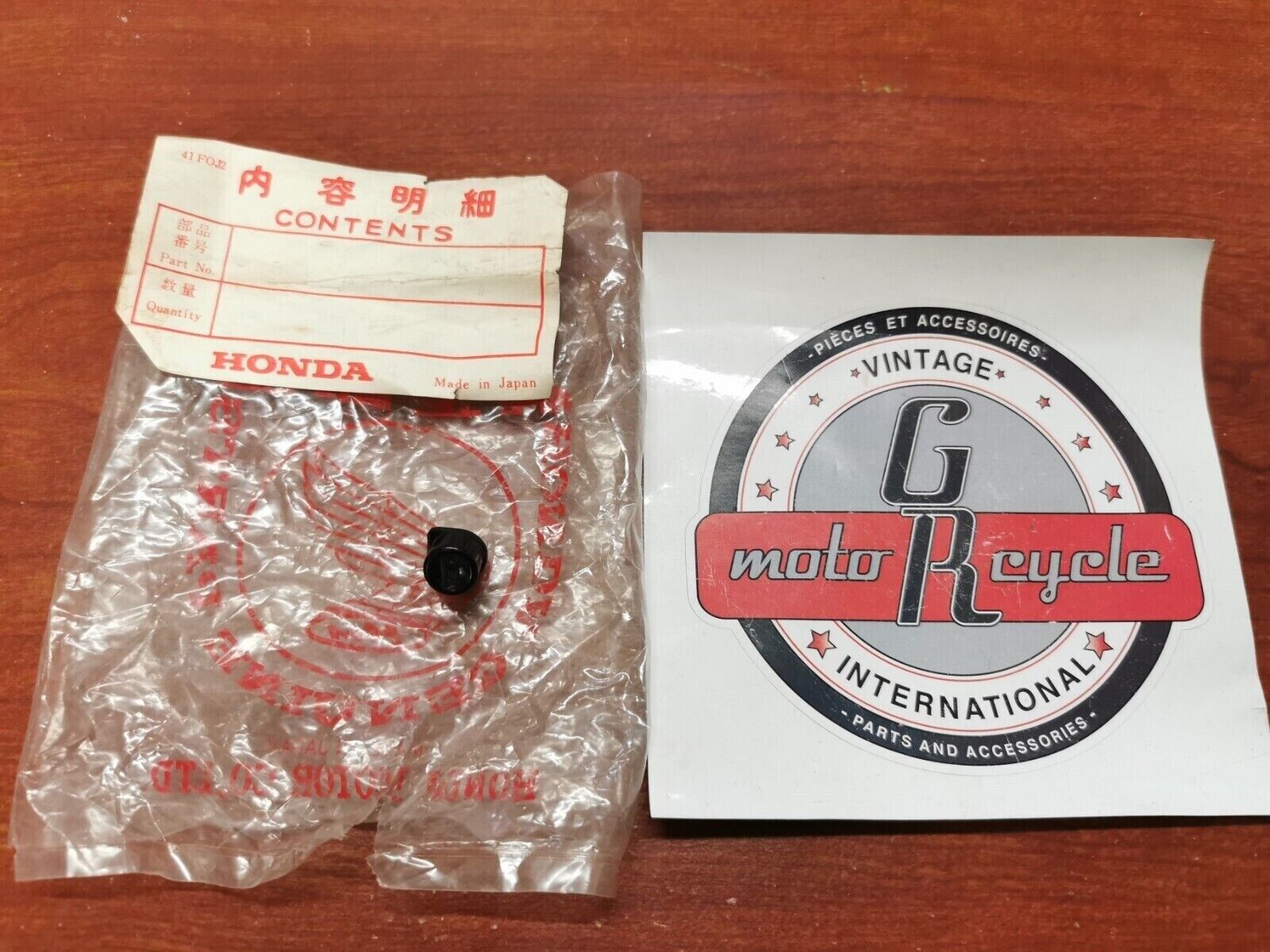NOS Honda C72 C77 C90 SS50 S90 CL90 CB450 SWITCH BUTTON 35317-259-300 H69