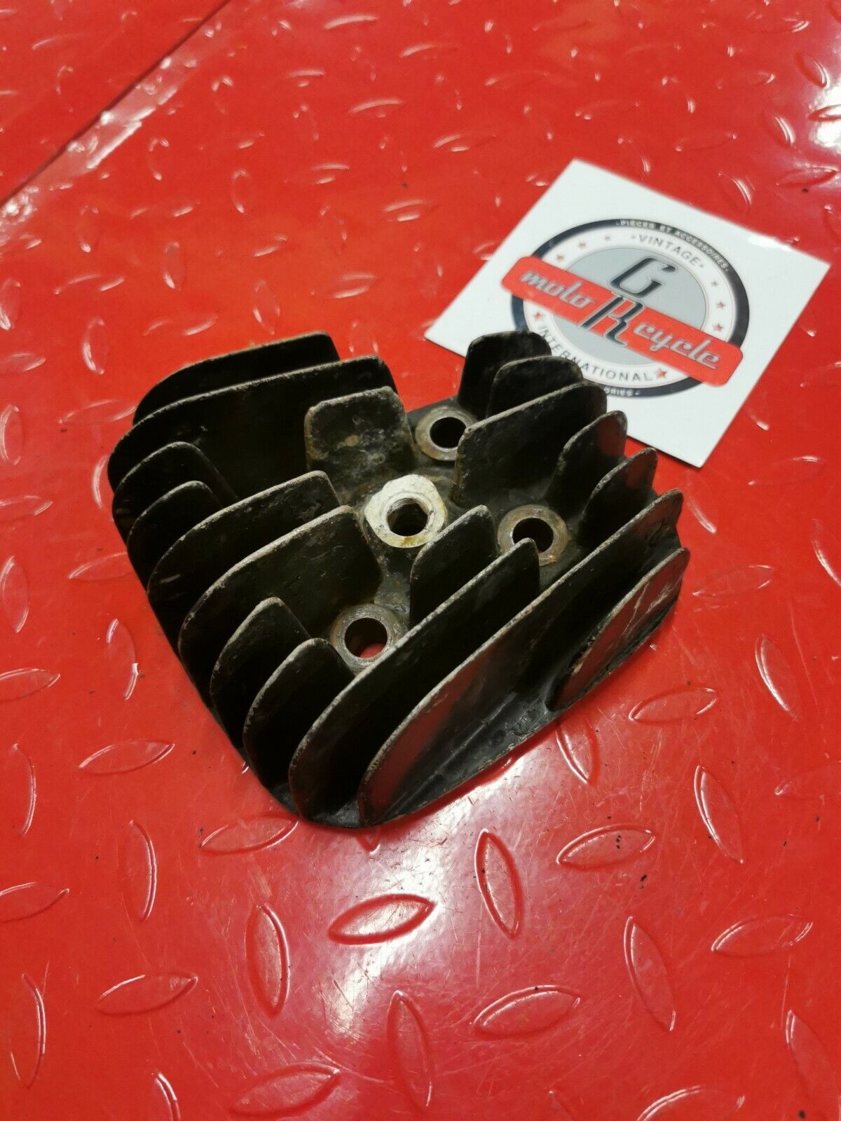 Yamaha MX100 1980 cylinder head jug barrel cover DT100 RT100