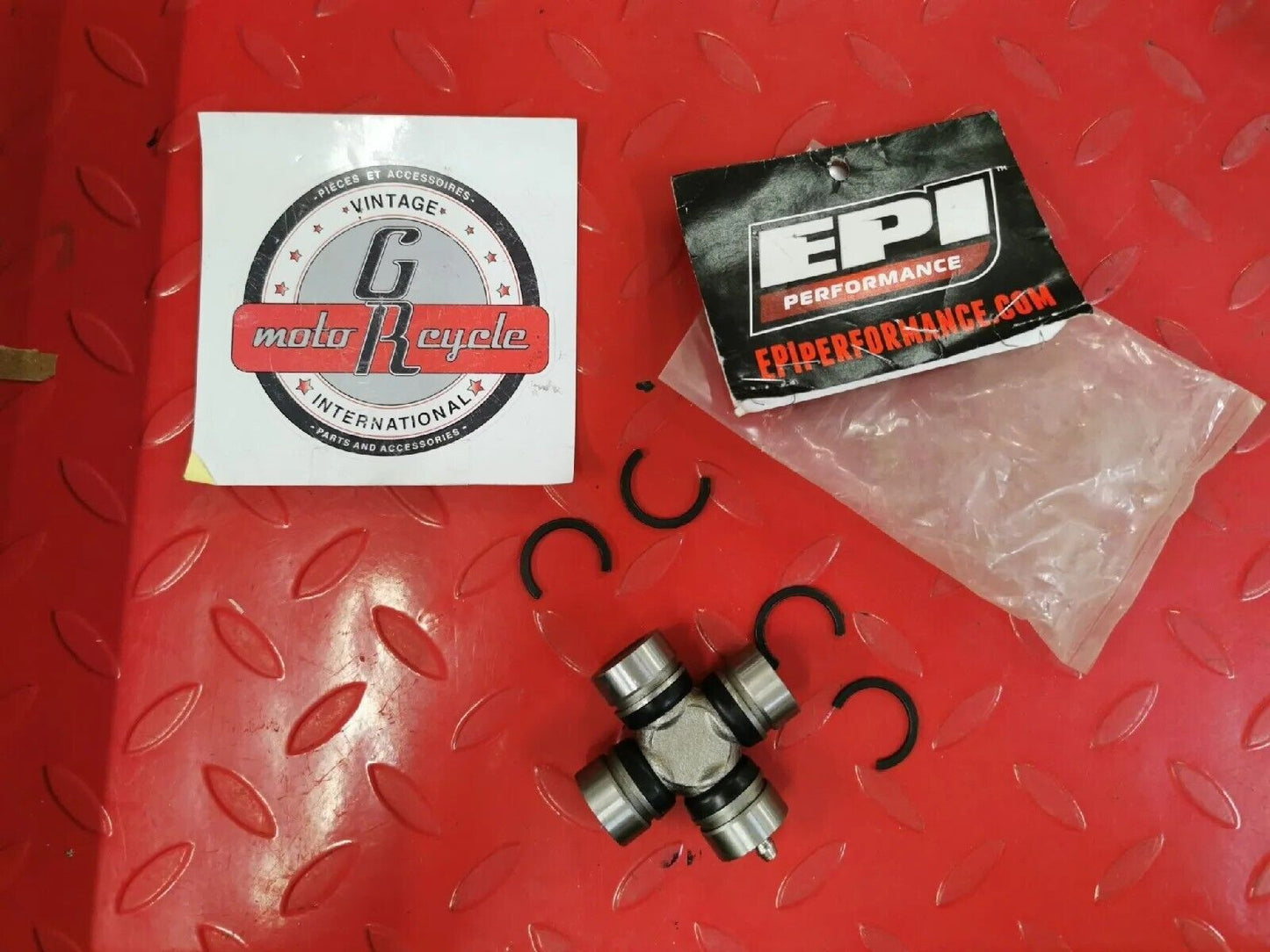 NOS EPI  YAMAHA  Universal Joint  WE100600  J12