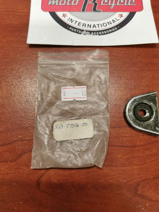 NOS Yamaha SR540 WINDSHIELD SPECIAL WASHER 8L9-77116-00-00 Y70