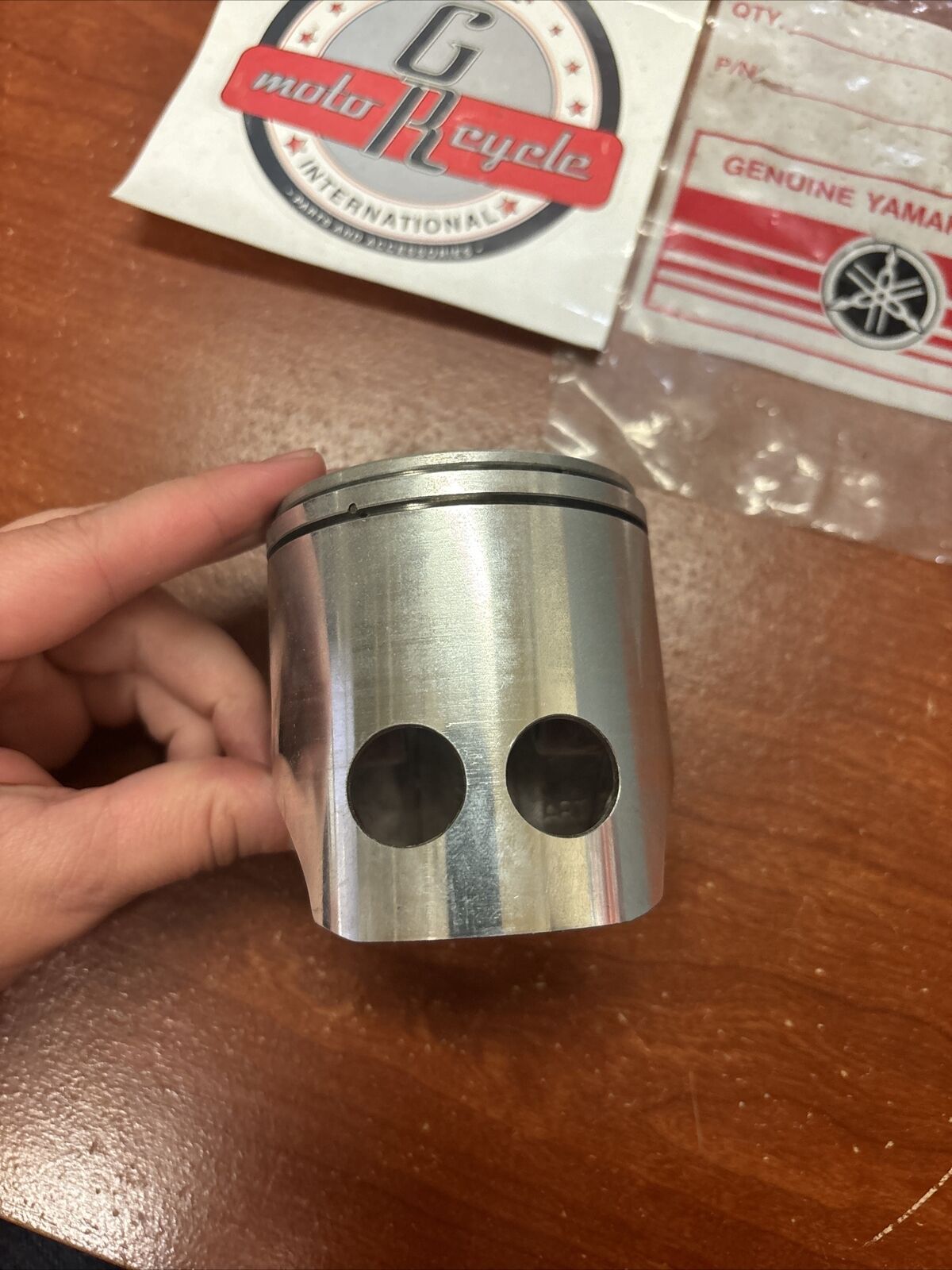 NOS Yamaha DT2 DT250 PISTON O/S 0.25 438-11635-01-00 SUB 438-11635-02-00 Y175