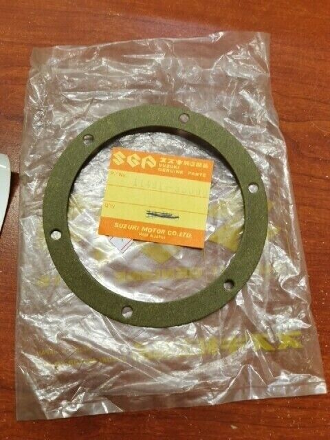 NOS Suzuki GT380 GT550 POINTS CONTACT BREAKER COVER GASKET 11491-33000 S32