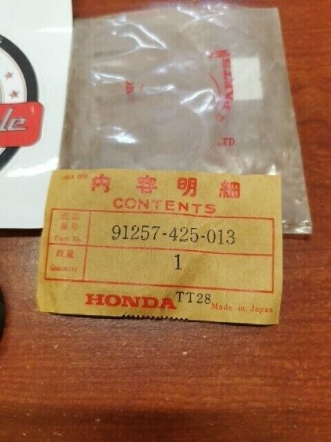 NOS Honda CB1100 CB750 C F F2 K CB900 C F OIL SEAL (25X47X10) 91257-425-013 H71