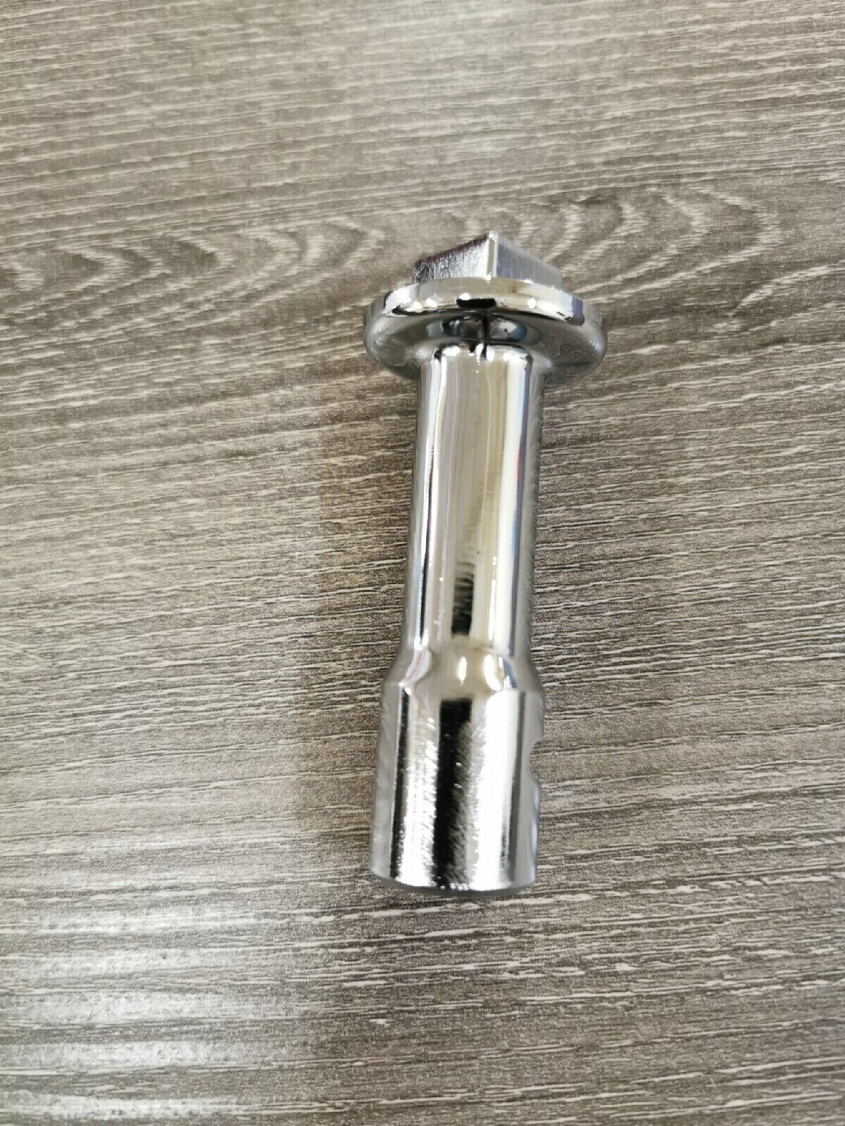 NOS YAMAHA XJ650 XV500 1981 - 1983  FLASHER STAY 4X7-83328-00-00  Y51