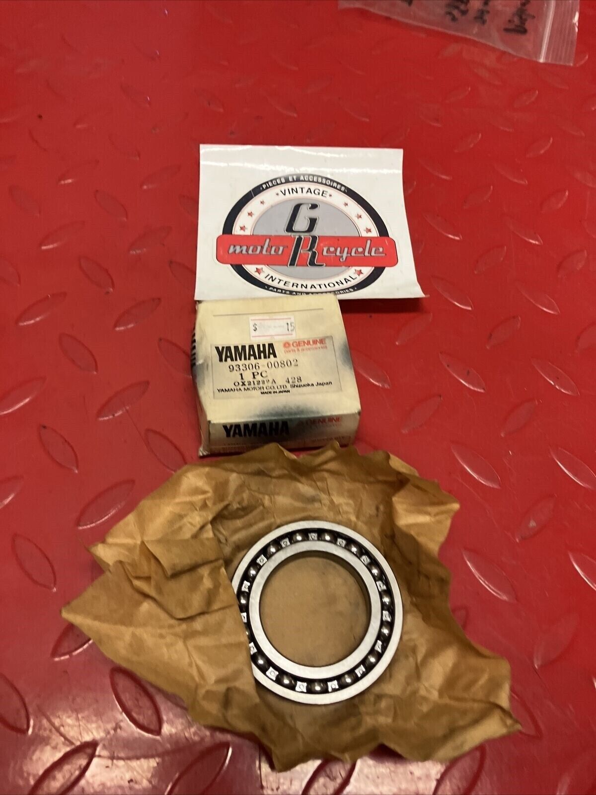 NOS YAMAHA YT125 1980 1981 1982 BEARING 93306-00802-00 Y64