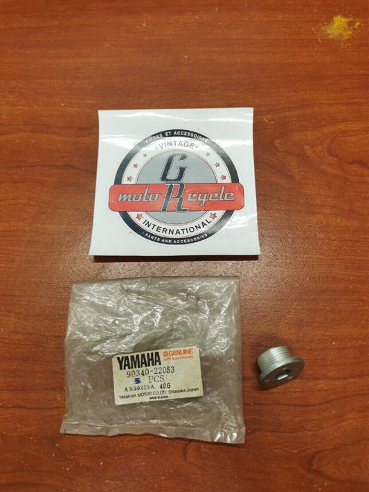 NOS Yamaha 1982 1983 XS400 STRAIGHT SCREW PLUG 90340-22083-00 Y71