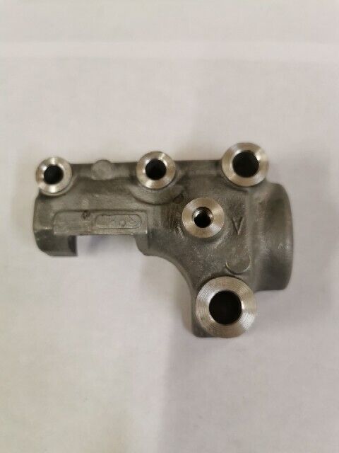 NOS HONDA VF750C VF750S 1982 HOLDER A CAMSHAFT 12211-MB0-010  H70