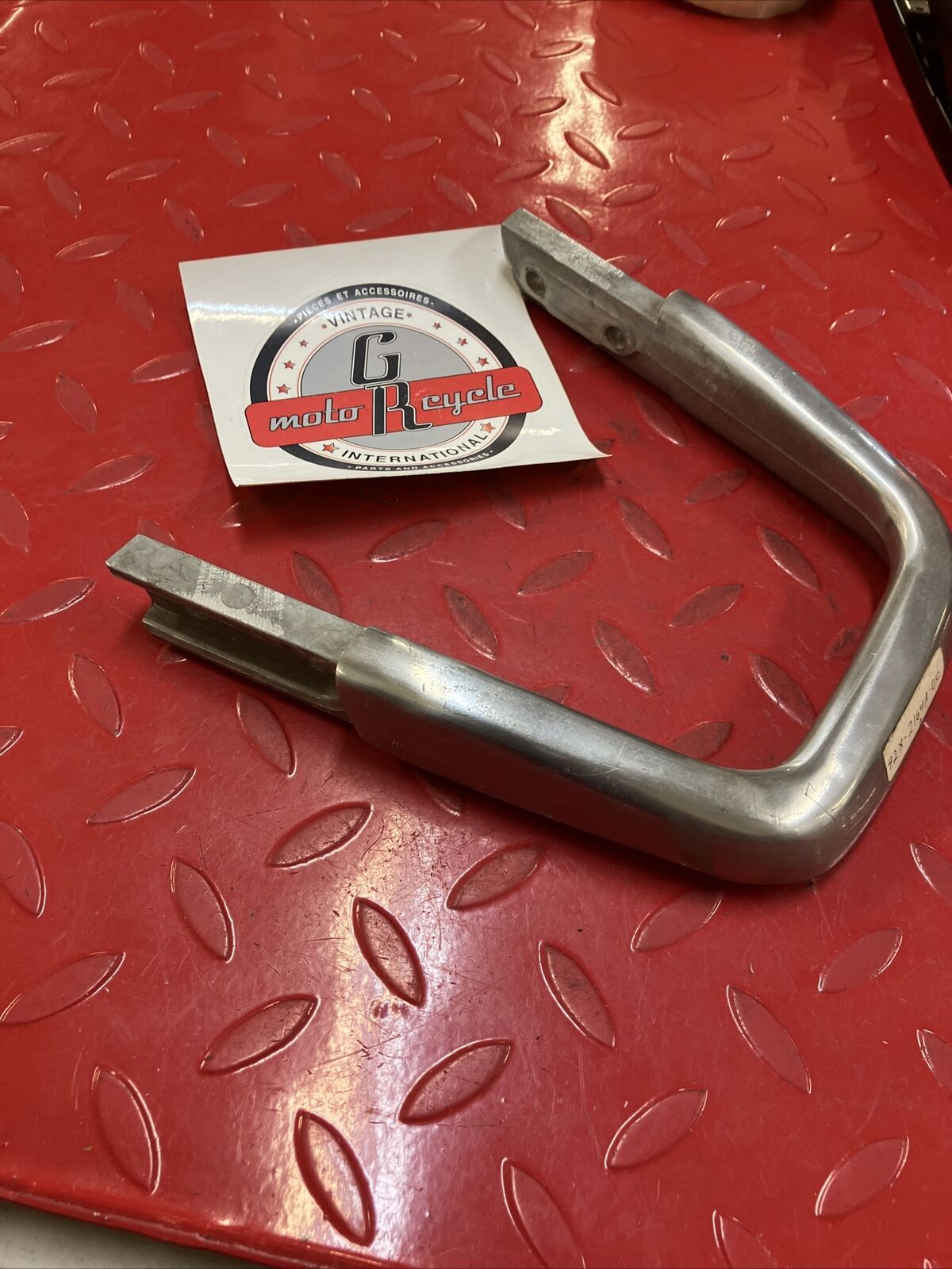 NOS Yamaha VIRAGO XV700 1984 1985 GRIP  1 42X-2164A-00-00 42X-2164A-01-00 Y26