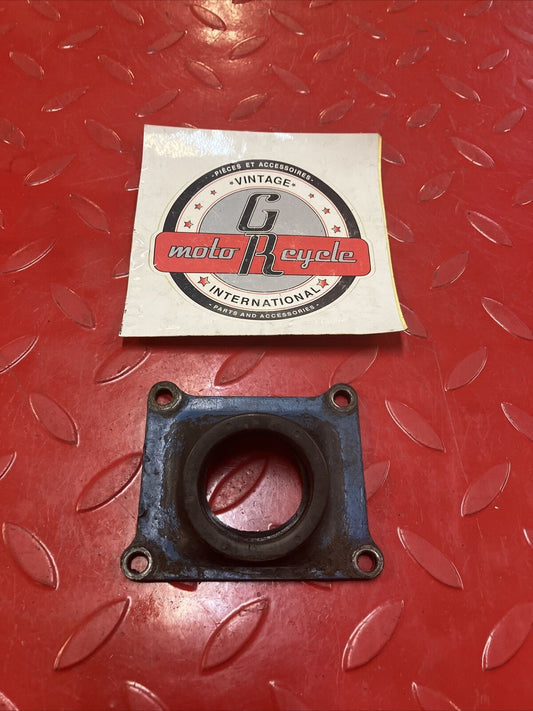 Suzuki RM125 1982 Intake manifold carburetor joint boot pipe 1983 2