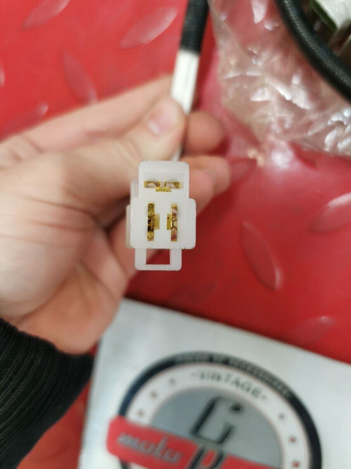 NOS Yamaha 1992 - 1998 XJ600 STATOR ASSEMBLY 4BR-81410-00-00 Y41