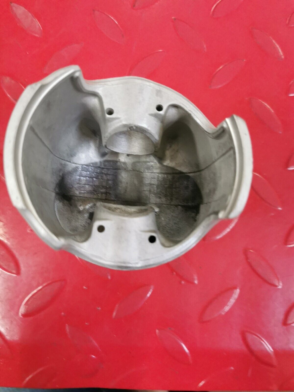 NOS WSM YAMAHA 701  1993 - 1995 PISTON KIT .75 MM OVER  010-825-06 J10