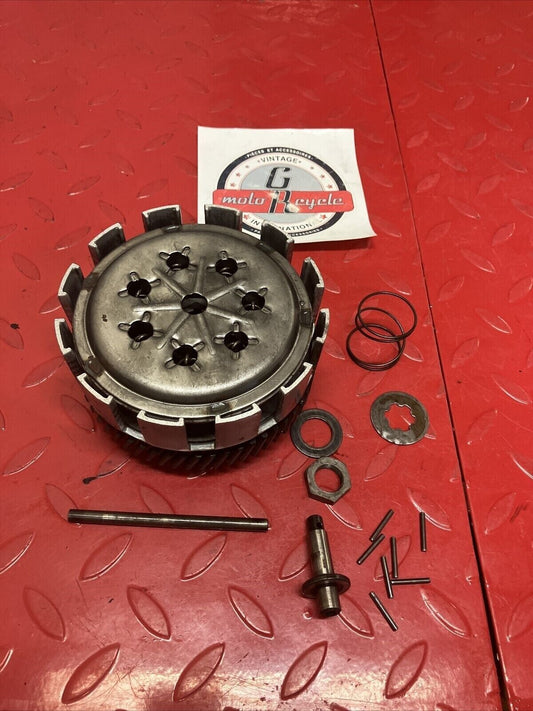 Suzuki RV125 1975 clutch basket hub pressure plate assembly
