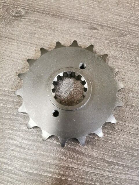 NOS HONDA CB750C CB750F CB750K CB750SC SPROKET DRIVE 18T 23801-445-770 H109