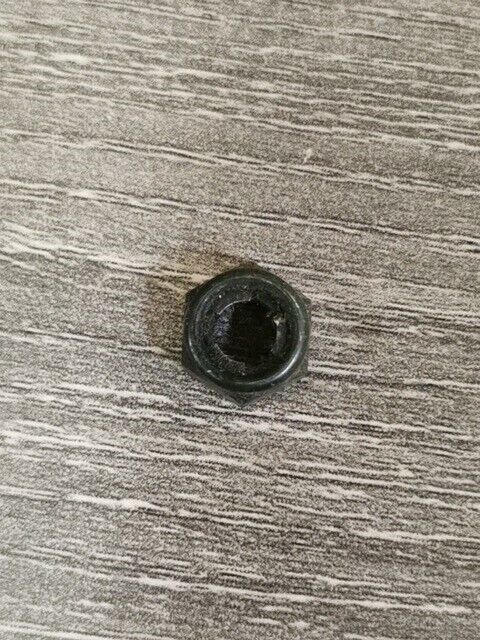 NOS SUZUKI ALT125 AP50 DR125 DR200 DR250SE DR500R DR600S NUT 08319-21065  S46