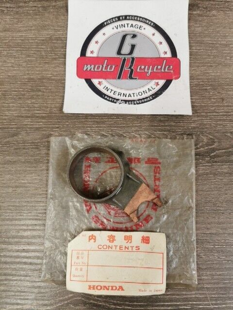 NOS HONDA C100 FORK GEARSHIFT 24211-001-010 SUB BY 24211-001-020 H79